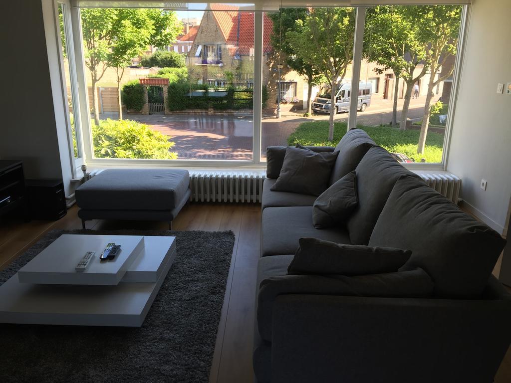 Guesthouse Poppies , Free Parking Ostende Pokoj fotografie